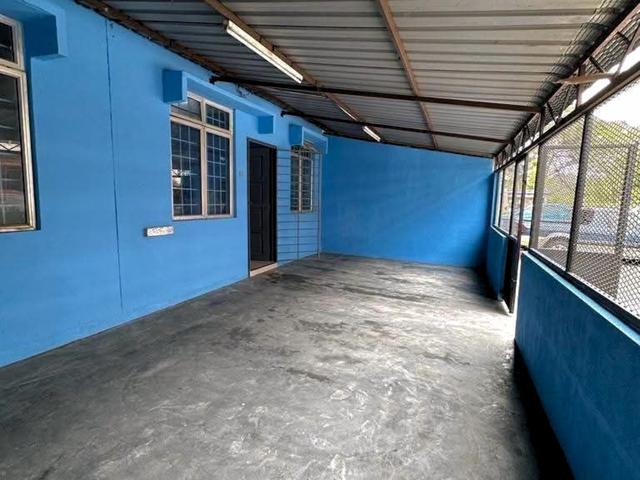 GROUND FLOOR Siantan Apartment Taman Putra Perdana Puchong FOR SALE