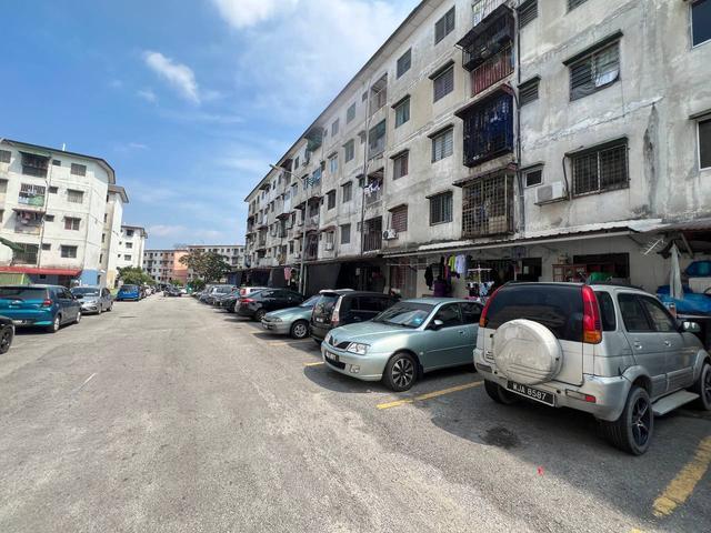 Ground Floor Pangsapuri Palma Bandar Country Homes Rawang