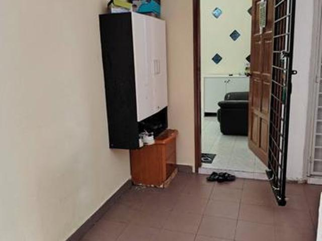 GROUND FLOOR Pangsapuri PUTRA IMPIAN Walking to MRT Station
