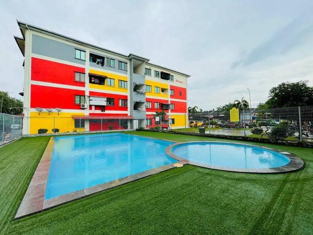 GROUND FLOOR Perepat Permai Apartment Kapar House For Sale