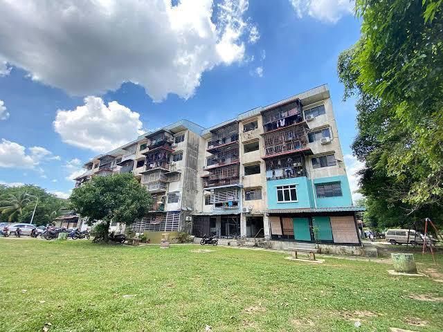 Ground floor PKNS Seksyen 24 Shah Alam block 76