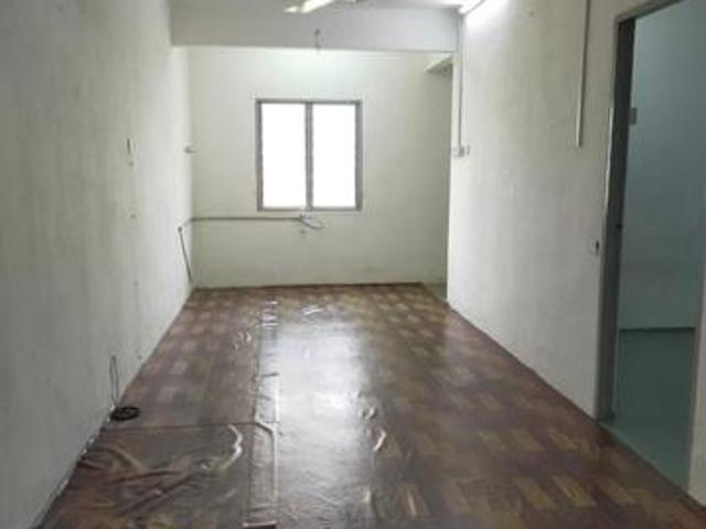 Ground floor Remia flat for sales