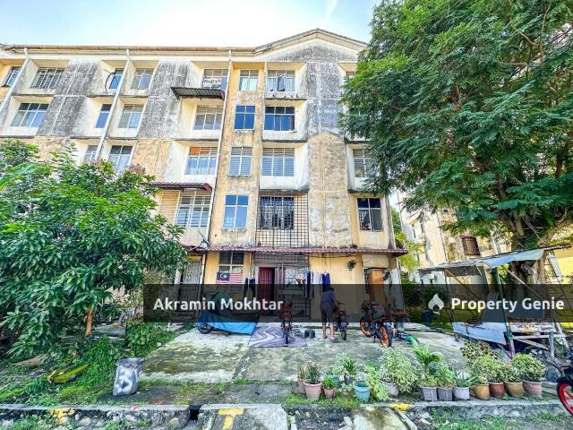 GROUND FLOOR Rista Villa Apartment, Taman Putra Perdana, Puchong