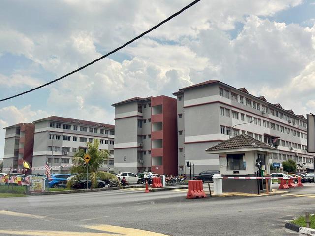 GROUND FLOOR Rumah Pangsa Impian SP 4 Bandar Saujana Putra Selangor