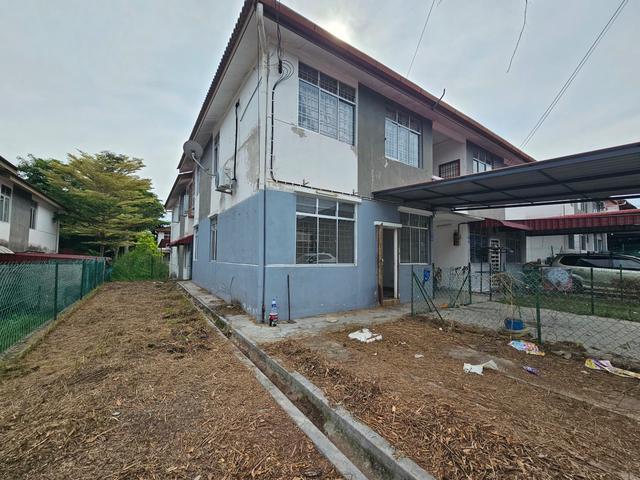 Ground floor town house at Krubong Perdana