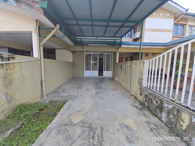 GROUND FLOOR Townhouse Freehold 1100sqft Bukit Rimau Shah Alam