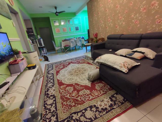 GROUND FLOOR Townhouse Laman Impian Bandar Botanik Klang