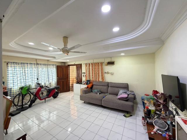 Ground Floor Townhouse Rawang Putra