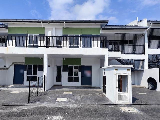 Ground Floor Townhouse Villa Anggerik Kesuma Eco Villa Semenyih