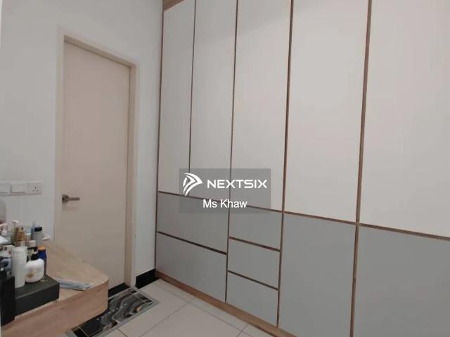 Ground Floor Townhouse with Garden