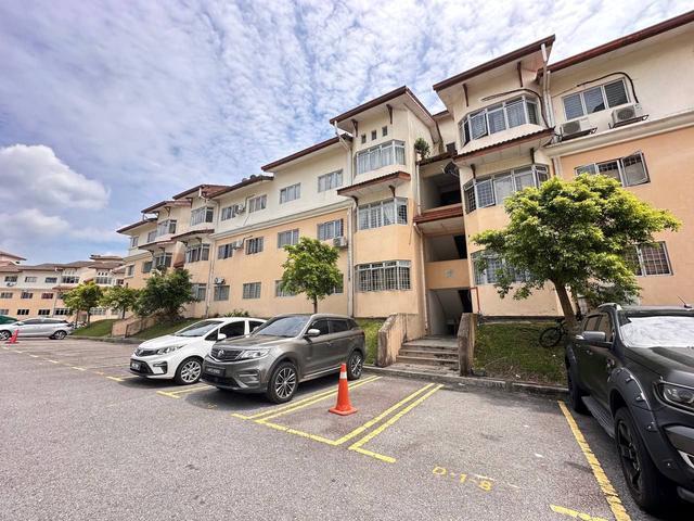 Ground Floor Vista Seri Putra Apartment Bandar Seri Putra