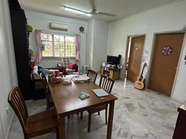 Ground FloorApartment Las Palmas Blok Rapis Bdr Country Homes Rawang