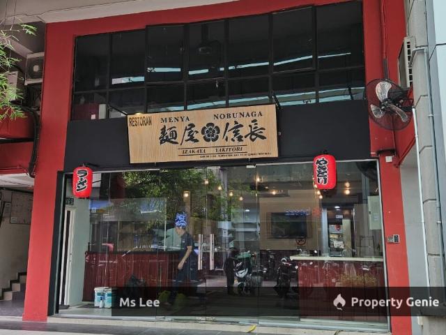 Ground & Mezzanine Floor Shop @ Plaza Damas, Taman Sri Hartamas, KL Sale below bank value Rm500k