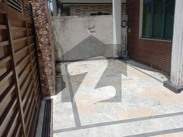 Ground Portion 1bed With Drawing Dining 2wash Room Without Car Parking