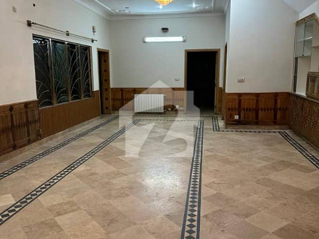 Ground Portion for Rent in I 8 Islamabad Prime Location with Margalla View