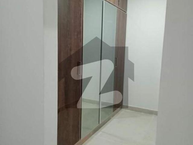 Ground parking 3 bed apartment available for rent in askari 11 lahore cantt askari 11