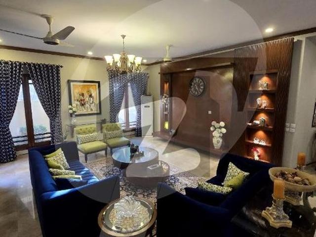 Ground Plus One Brand New VIP Location West Open Classic Construction Federal B Area Block 10