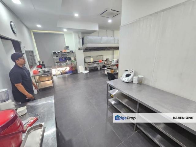 Ground Shop Putra Height