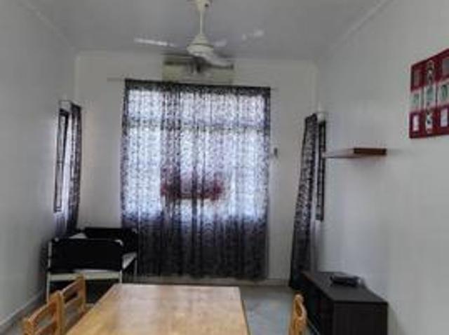 GROUND UNITApartment Ara Damansara Petaling Jaya