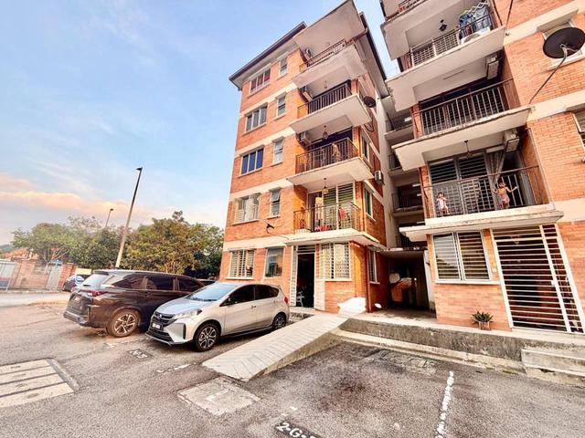 Groundfloor Apartment Alam Budiman Seksyen U10 Shah Alam