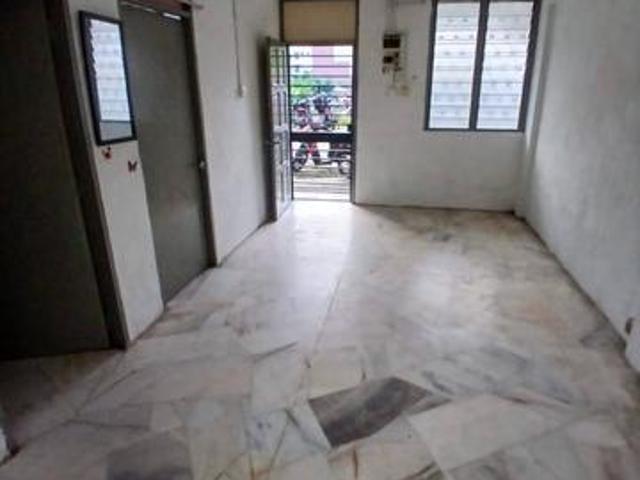 GROUNDFLOOR NEAR LRT Flat Wangsa Maju Seksyen 1 Wangsa Maju