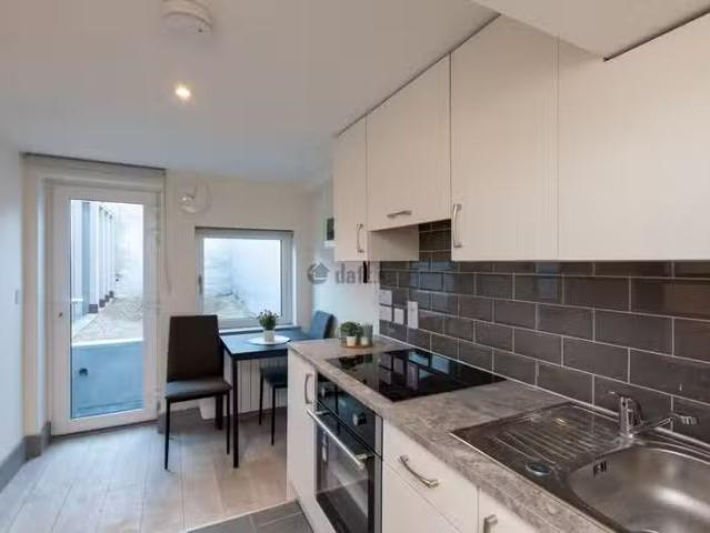 Grove Park, Rathmines, Dublin 6 is for rent