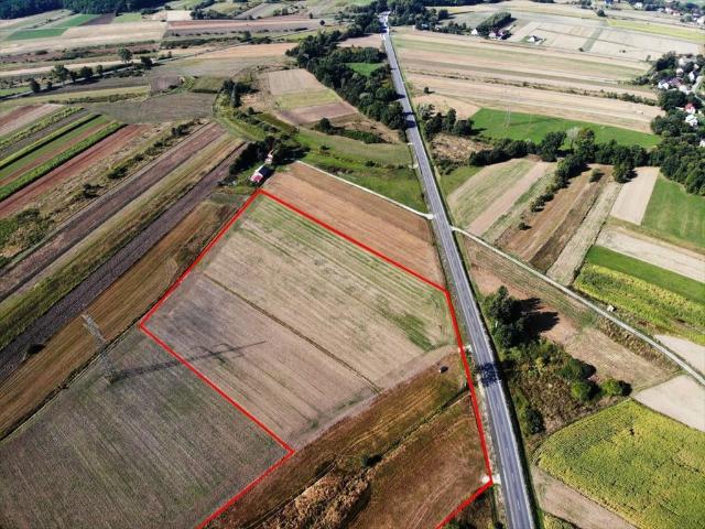 Działka przemysłowo rolna 30 200 m² przy drodze 964