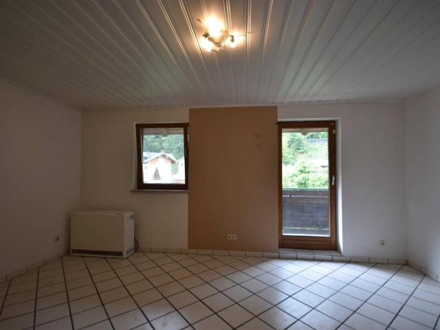 GRÖDIG Kleine gemütliche Garconiere mit Balkon und Grünruhelage