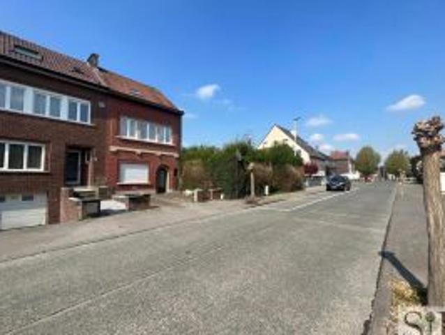 Grond te koop in Sint Pieters Leeuw 1600