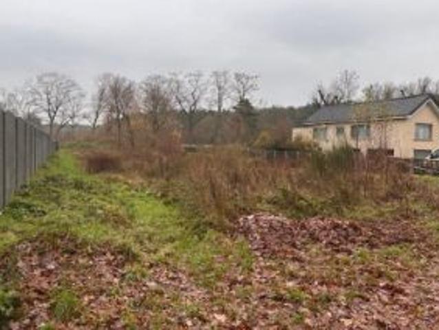 Mooie, ruime bouwgrond van 1380 m² met mooi wijds zicht op d