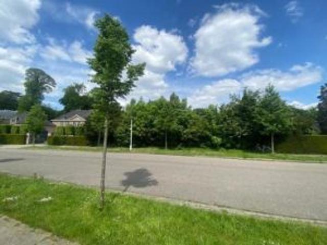 Uniek gelegen bouwgrond ca.1.800m² gelegen op absolute toplo