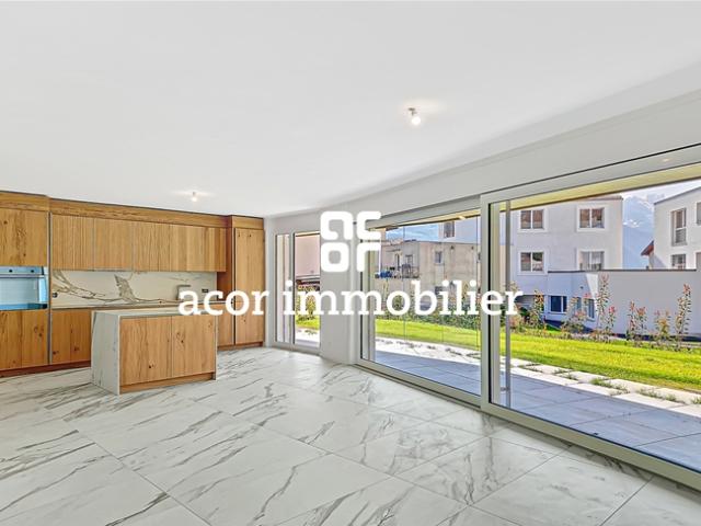 Großartige neue 4,5 Zimmer Wohnung mit Terrasse und Garten in Vétroz!