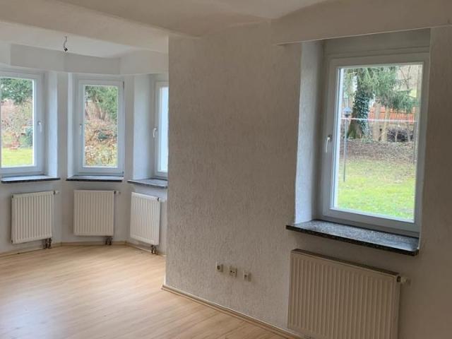 große 2 1/2 Raum Wohnung