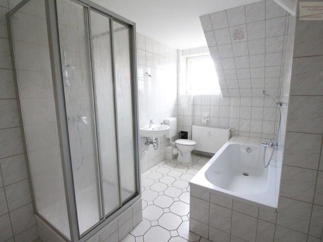 Große 2 Raum Wohnung mit tollem Blick über Aue