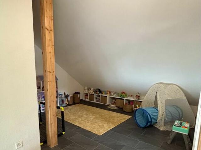 Grosse 5.5 Zimmer Maisonettewohnung mit Galerie