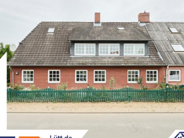 Große Doppelhaushälfte in 24329 Sasel | Lütt Immobilien | Ihr Immobilienmakler in Kiel