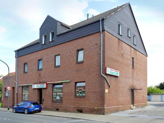 Große Erdgeschosswohnung in Essen Dellwig!