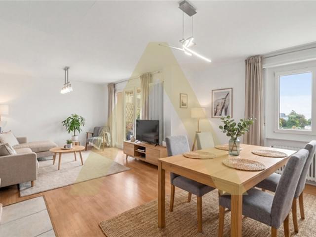 Große Maisonette mit Seeblick