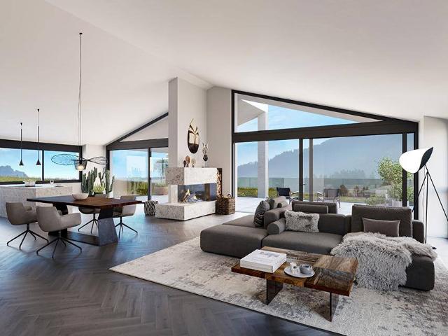 Große, ruhige 4 Zimmer Wohnung mit 30 m² Terrasse Top 3