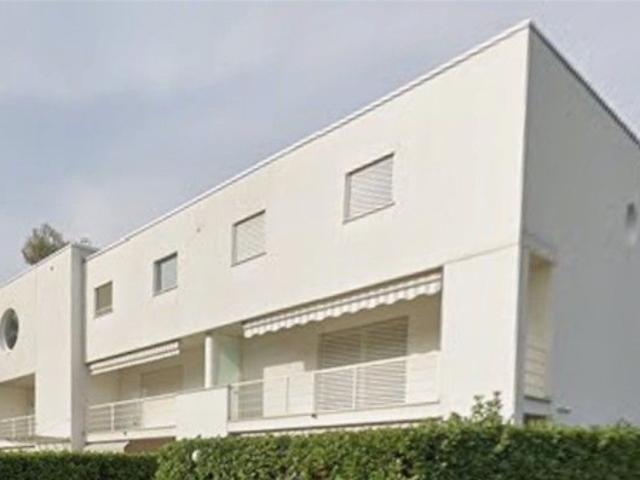 Große Wohnung mit Aufzug