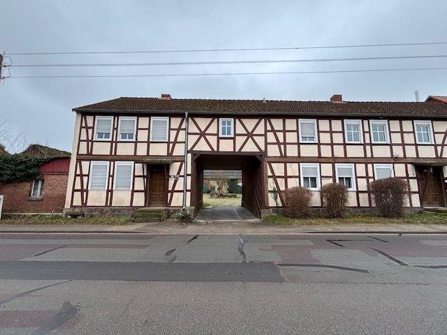 Charaktervoller 4 Seitenhof mit Potential in Möringen Stendal