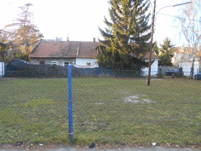 GROSSES BAUGRUNDSTÜCK FÜR IHRE WOHN GEWERBE IMMOBILIE ca.1.685m².