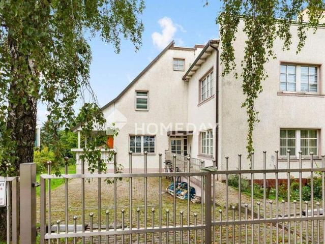 Großes Einfamilienhaus mit 6 Zimmern, Keller, Garten und Terrasse Mehrgenerationenwohnen möglich