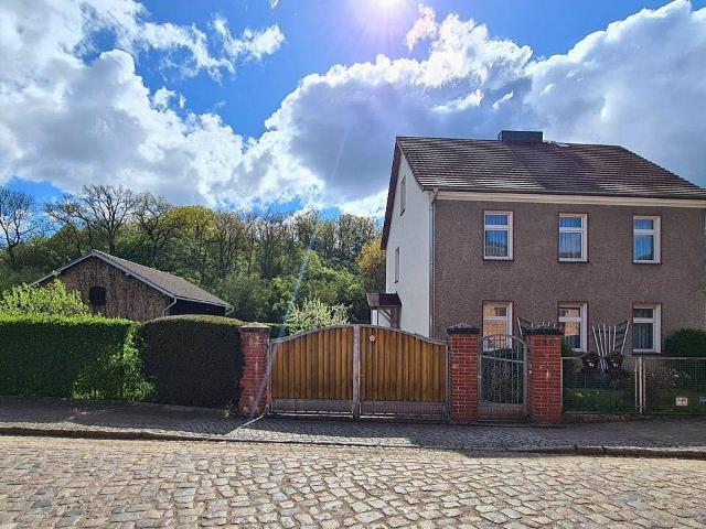 Großes Einfamilienhaus mit Einlieger oder Ferienwohnung Garten Stall Garagen und Scheune in Oderberg
