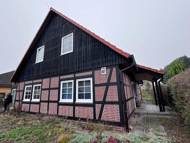 Großes Fachwerkhaus in Neuenhagen!