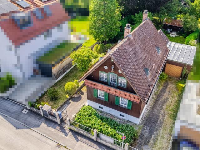 mit Bauvorbescheid großes Grundstück mit EFH zur Wohntraumgestaltung Neubau oder Kernsanierung