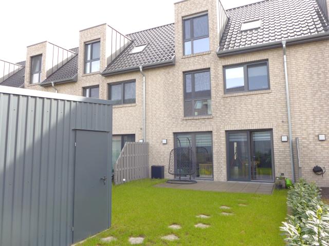 Großes Reihenmittelhaus in familienfreundlicher Lage in Eversten nach KfW 55 Standard inkl. Einbauküche