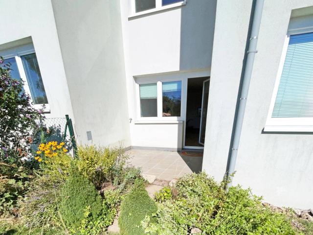 Großes Reihenhaus mit viel Stauraum in Idyllischer Lage
