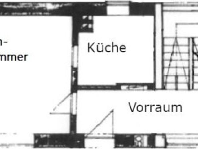 Großes Wohnhaus für 1 bis 2 Familien + landwirtschaftliche Fläche