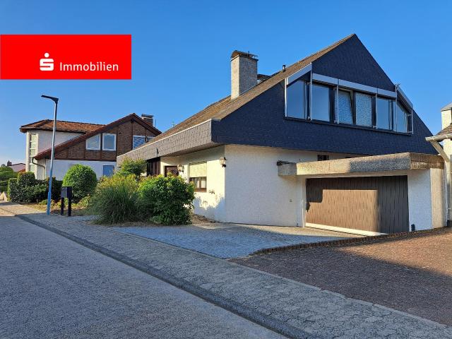 Großes 1 2 Familien /Mehrgenerationenhaus in begehrter Hanglage mit wunderschönem Ausblick